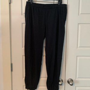 Lululemon On the Fly Jogger
